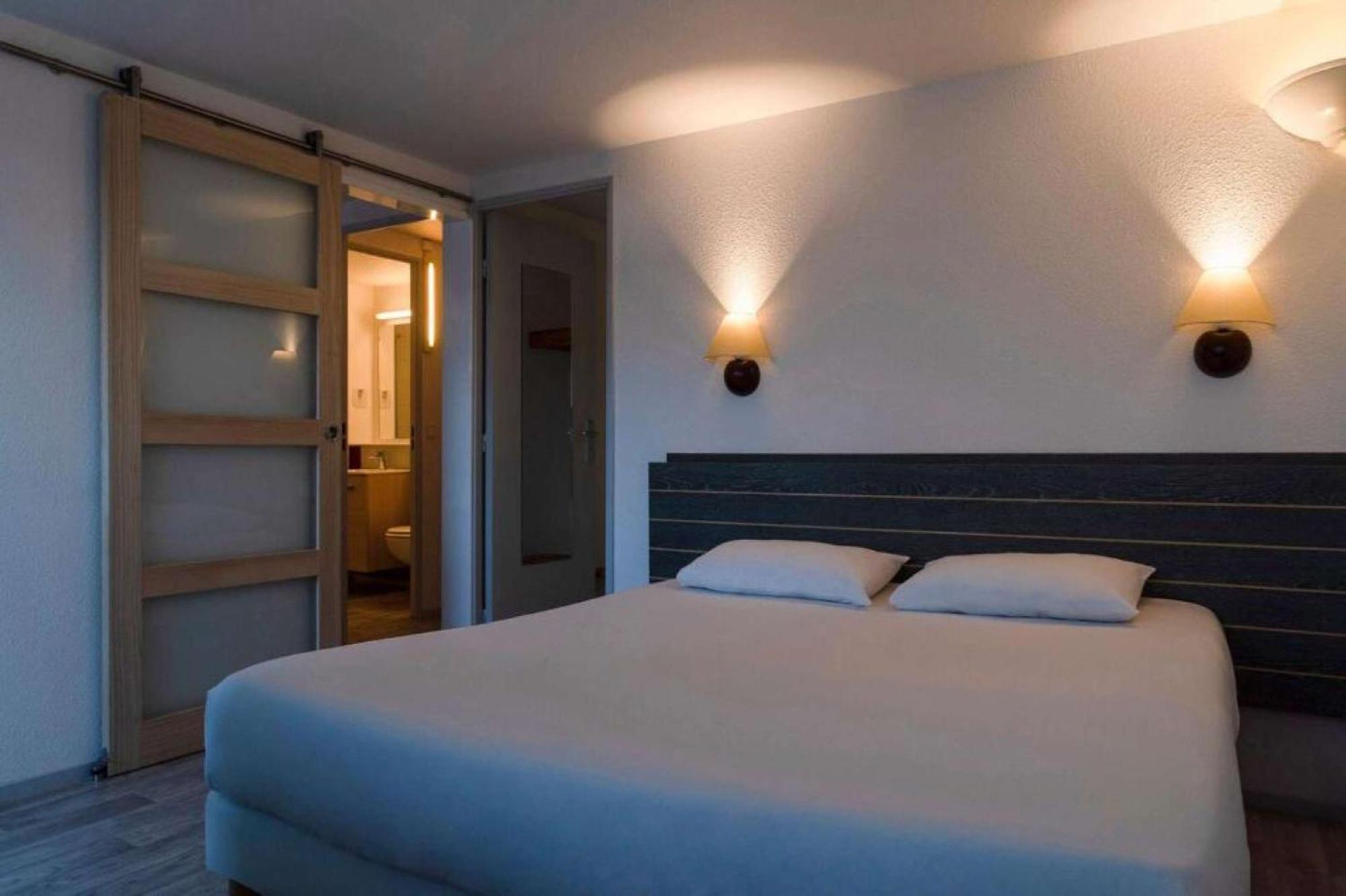 Brit Hotel Confort Morlaix Saint-Martin-des-Champs  Exterior photo